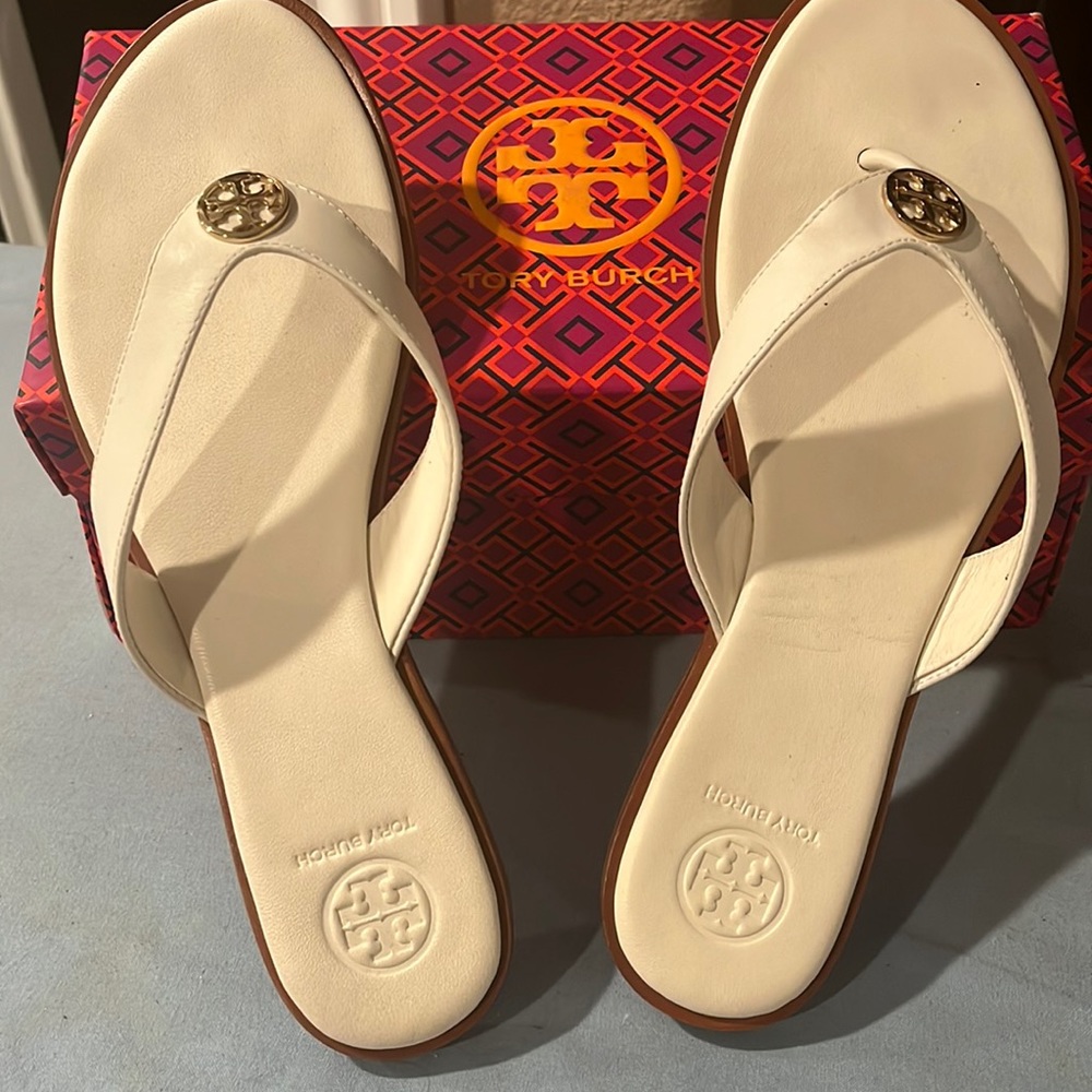 Ivory Tory Burch sandals